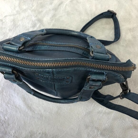 Blue Leather Shoulder Bag - Picture 4 of 16